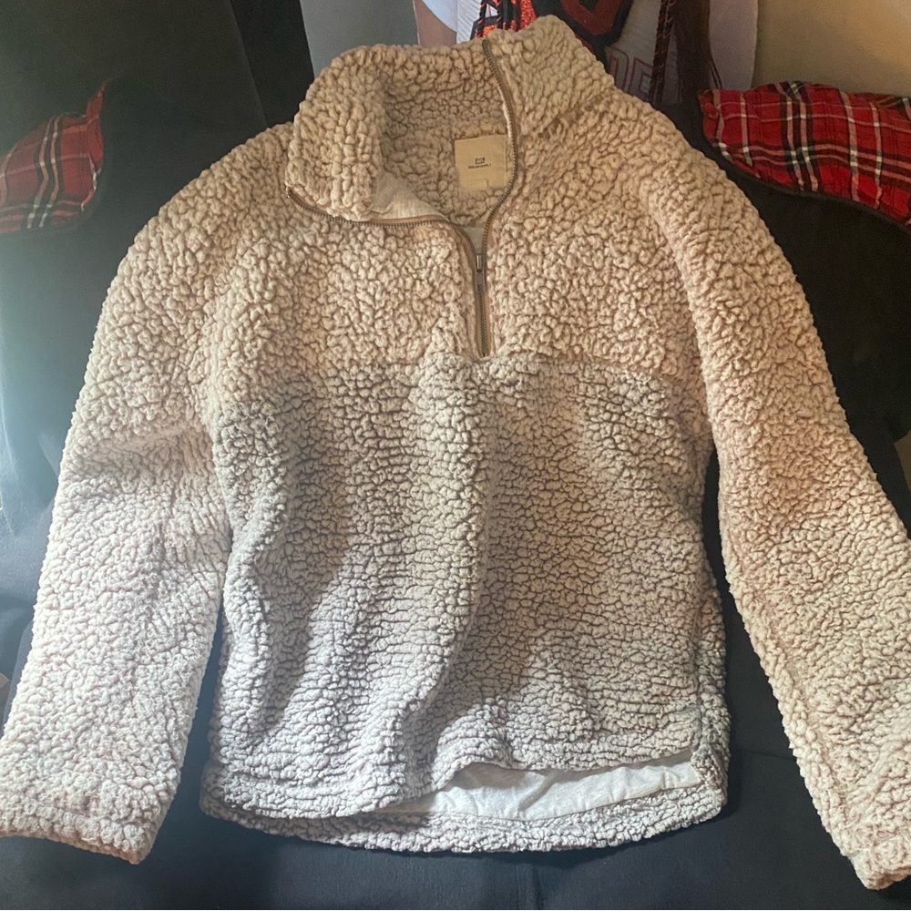 Fuzzy half zip